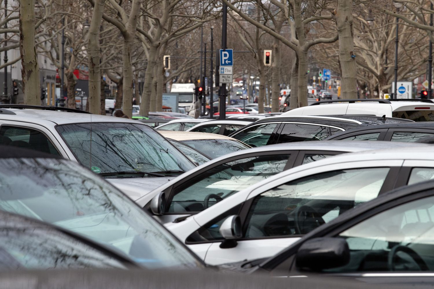 mercato delle automobili