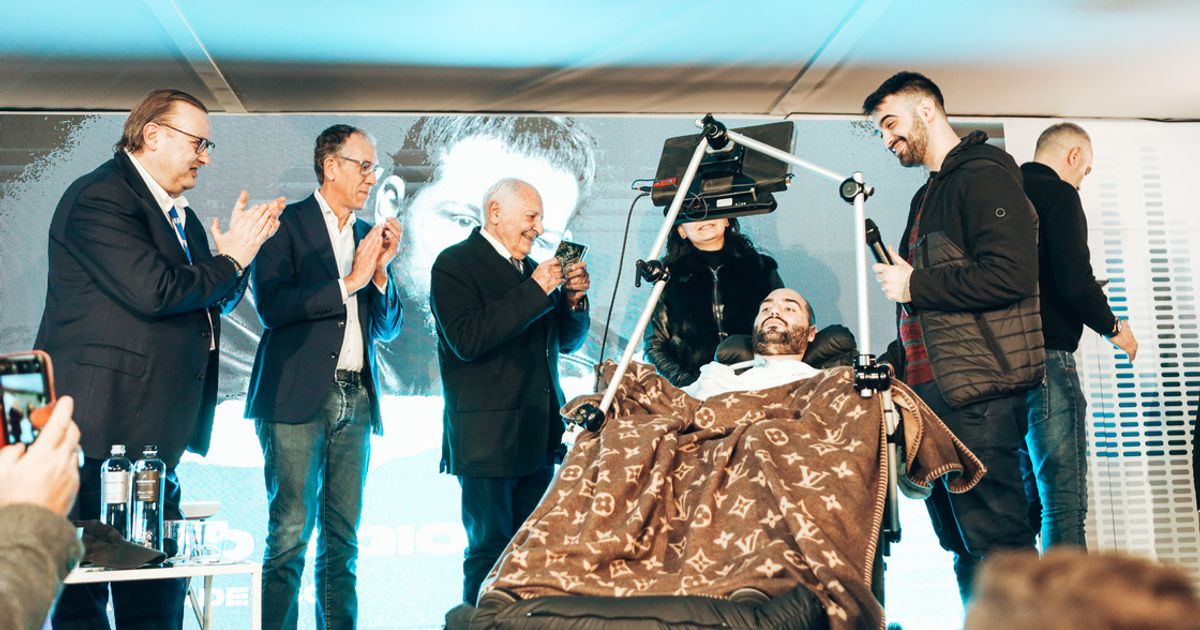 Il rapper con la Sla che salirà sul palco di Sanremo