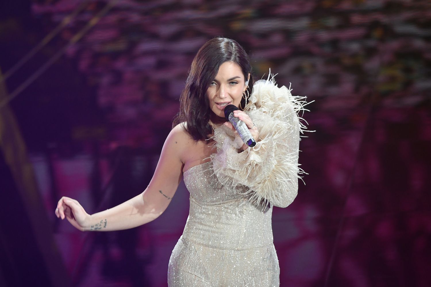 Elettra Lamborghini nella seconda serata di Sanremo 2020