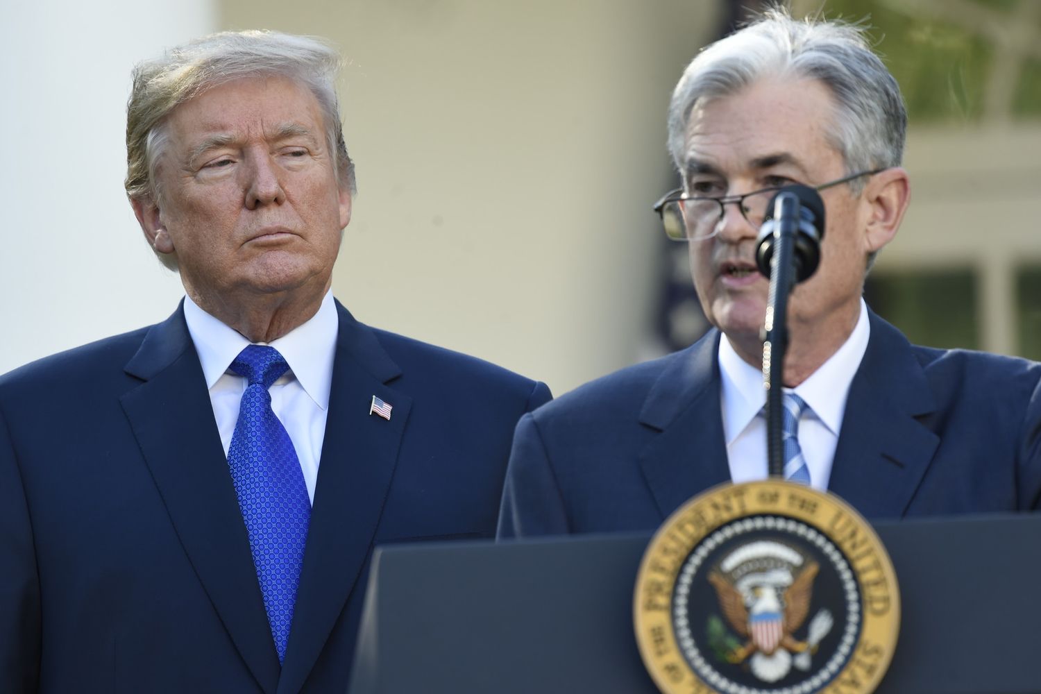 Donald Trump e Jerome Powell&nbsp;