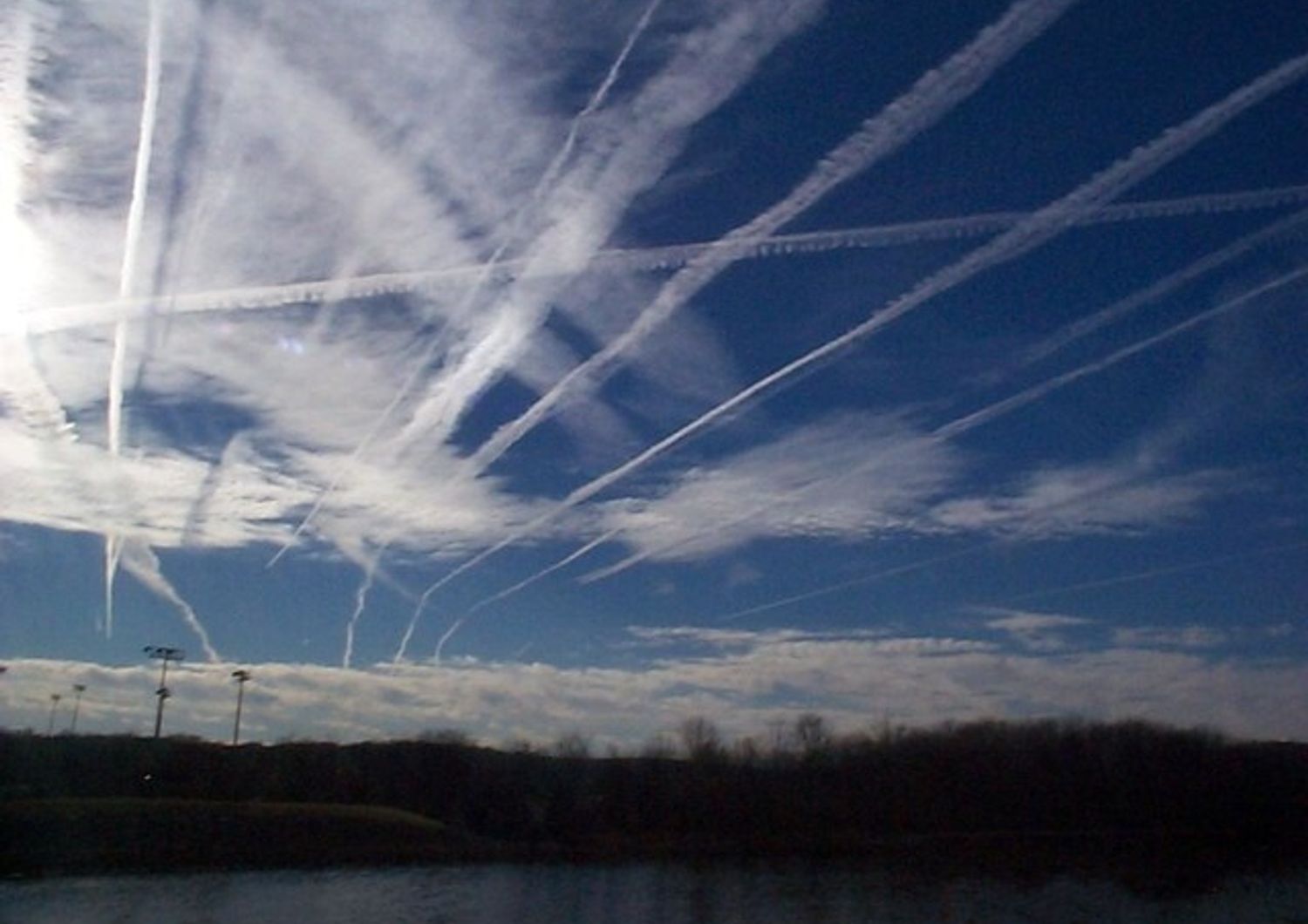 Scie di condensazione degli aerei