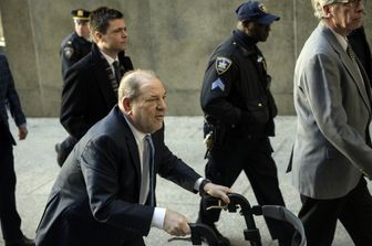 &nbsp;Harvey Weinstein arriva al Tribunale di New York per un'udienza