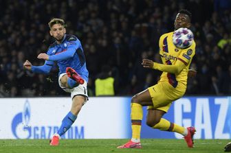 Tiro di Mertens in Napoli-Barcellona