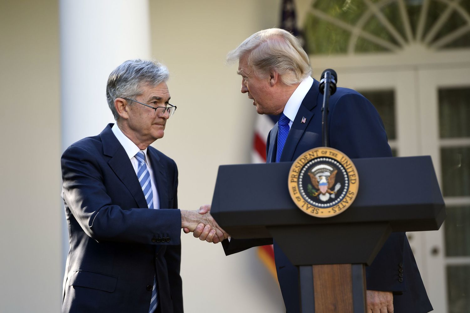 Jerome Powell e Donald Trump