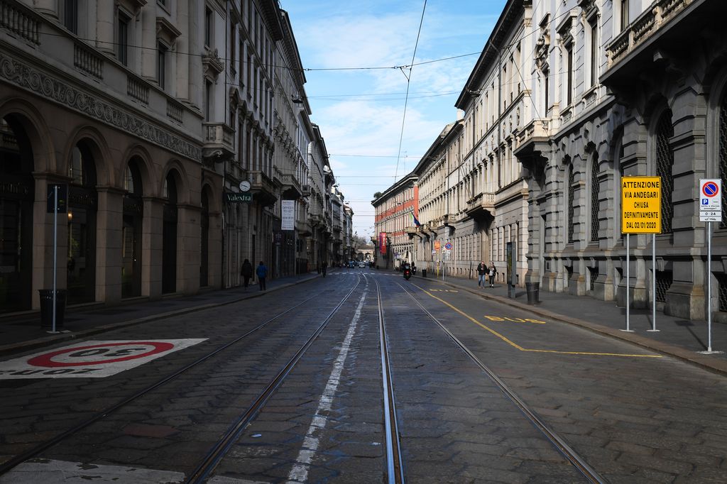 &nbsp;Il centro di Milano deserto dopo il Dpcm sul coronavirus