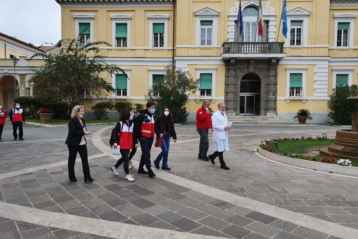 I medici cinesi in visita allo Spallanzani