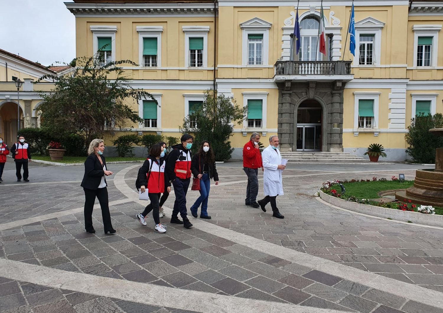 I medici cinesi in visita allo Spallanzani