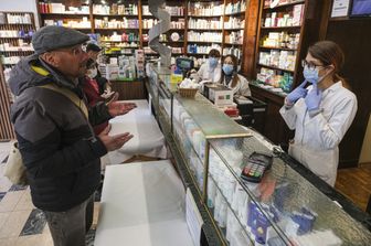 coronvirus, farmacia a Padova