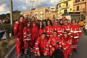 I volontari della Croce Rossa di Campofelice di Roccella