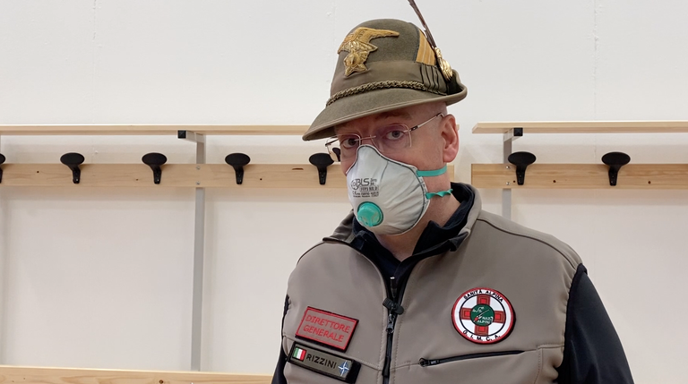 Il comandante dell'ospedale degli Alpini, Sergio Rizzini