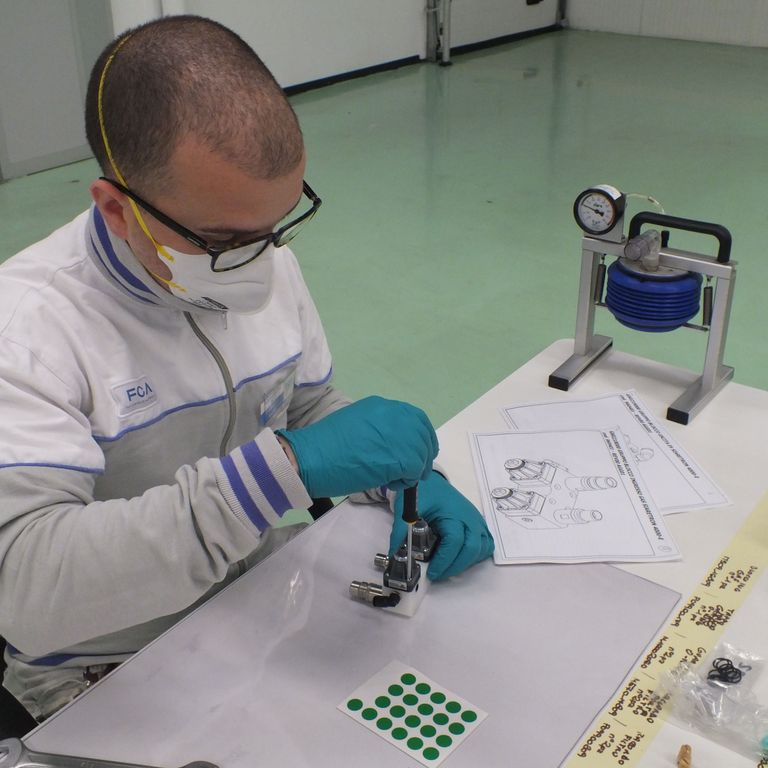 Coronavirus Fca&nbsp;Siare&nbsp;Engineering ventilatori polmonari Valsamoggia