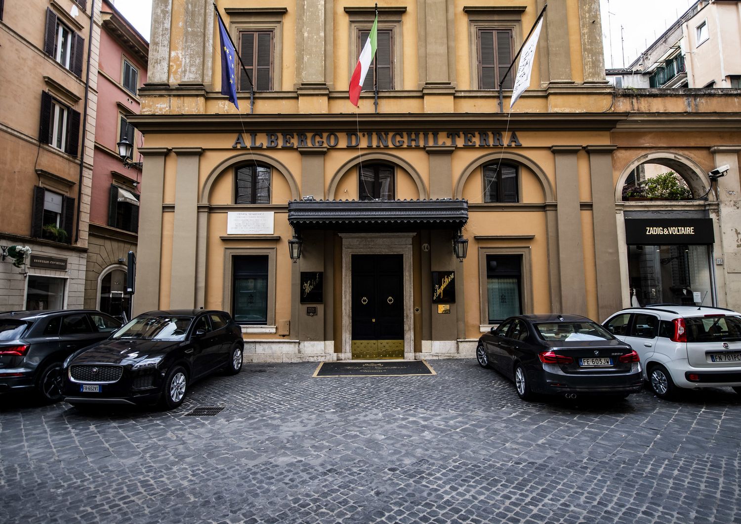 L'albergo d'Inghilterra di Roma chiuso per l'emergenza coronavirus