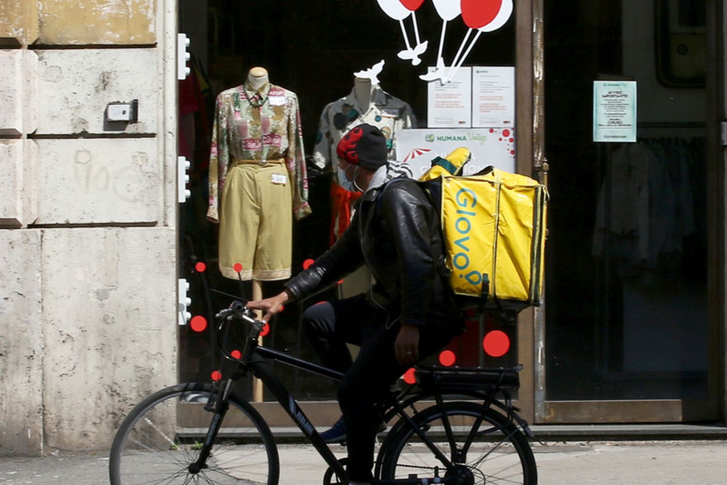 Un rider nel centro di Roma