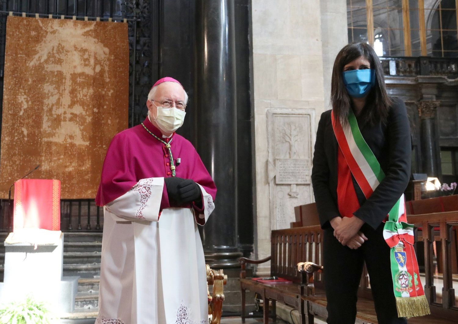 &nbsp;L'arcivescovo di Torino Cesare Nosiglia e la sindaca Chiara Appendino in duomo