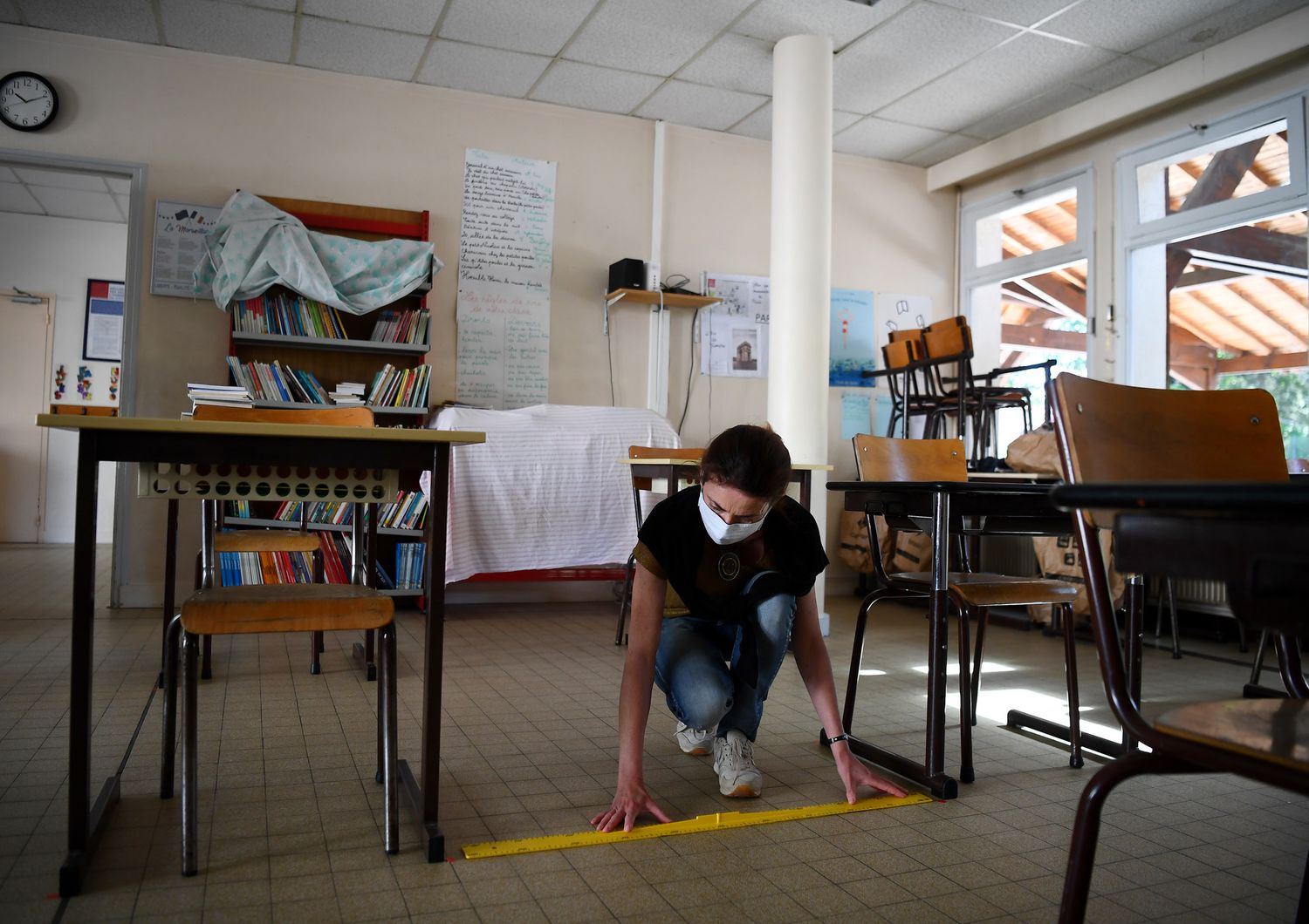 Riapertura scuole in Francia dopo l'emergenza coronavirus