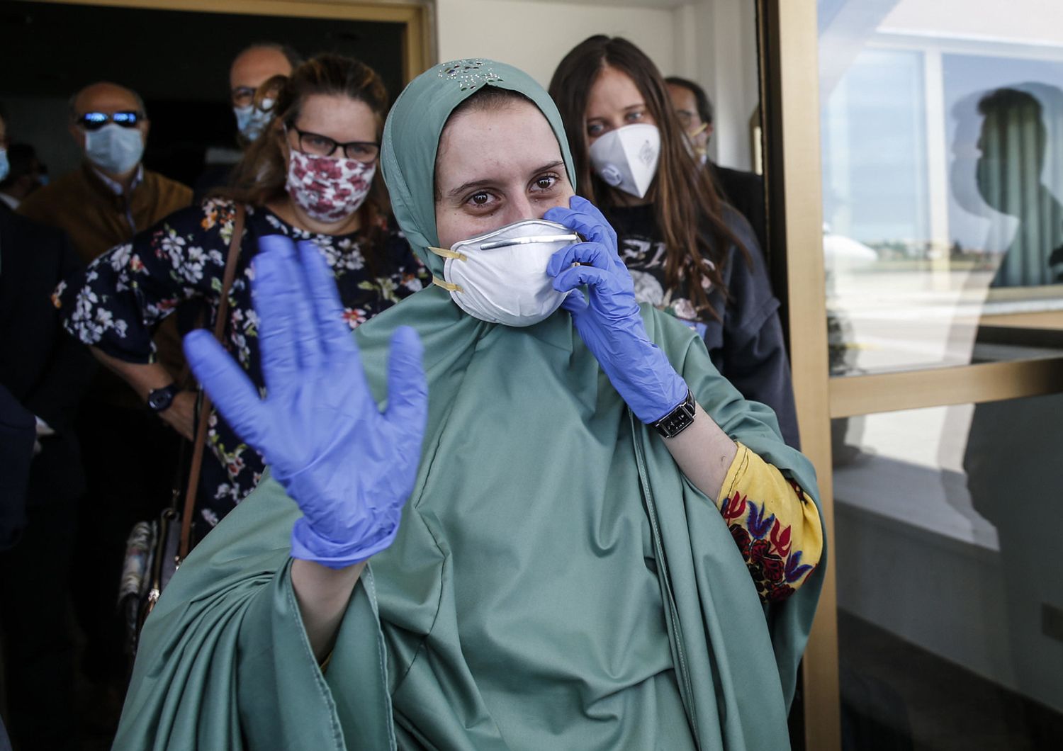 Silvia Romano all'arrivo a Ciampino