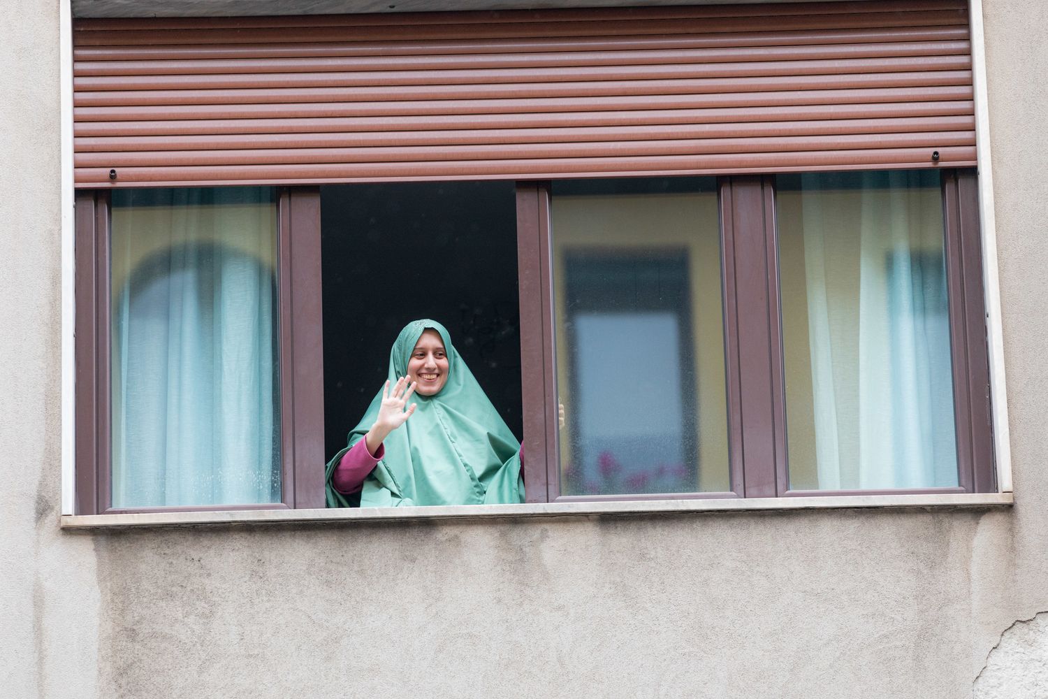Silvia Romano nella sua casa di Milano