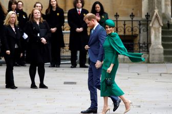 megxit&nbsp;libro meghan harry royal family