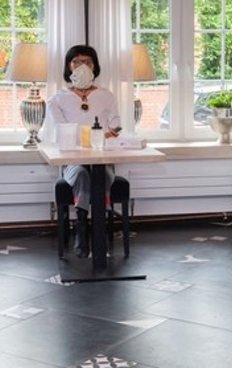 Manichini mascherati