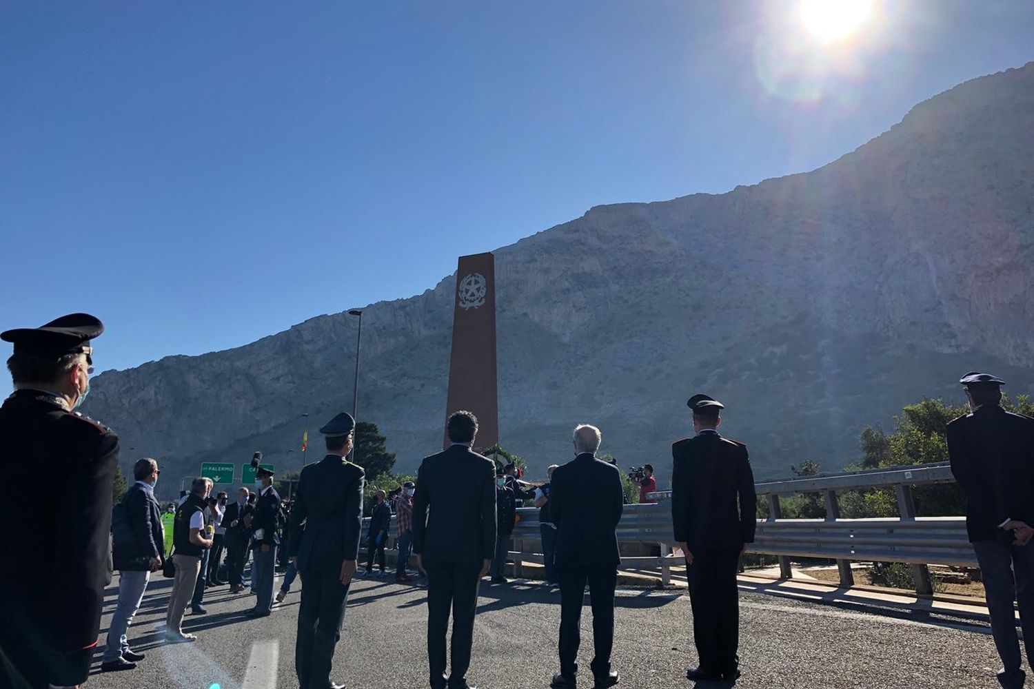 La commemorazione davanti alla Stele di Capaci, 23 maggio 2020