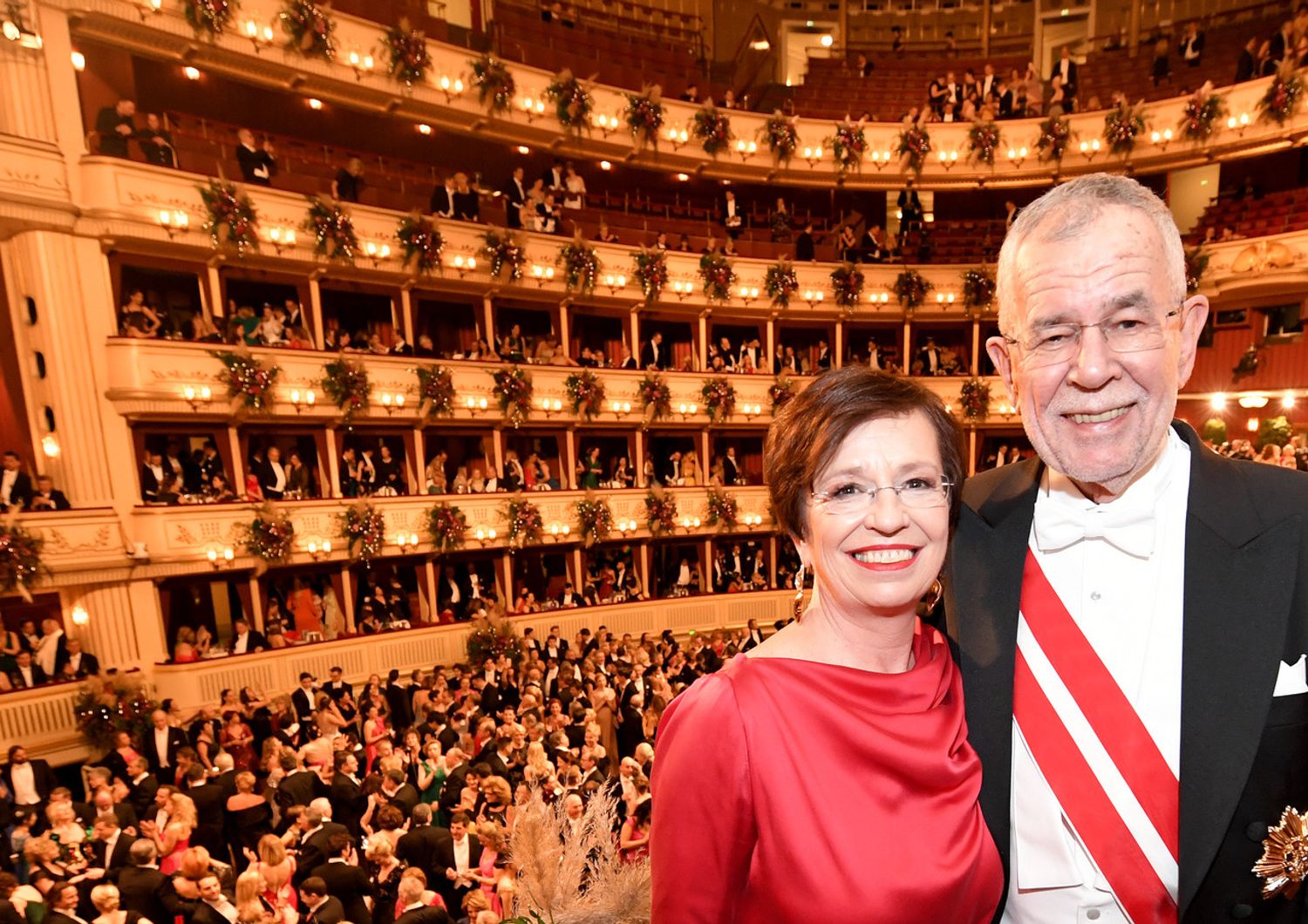 Il presidente austriaco&nbsp;Alexander Van der Bellen e sua moglie Doris Schmidauer