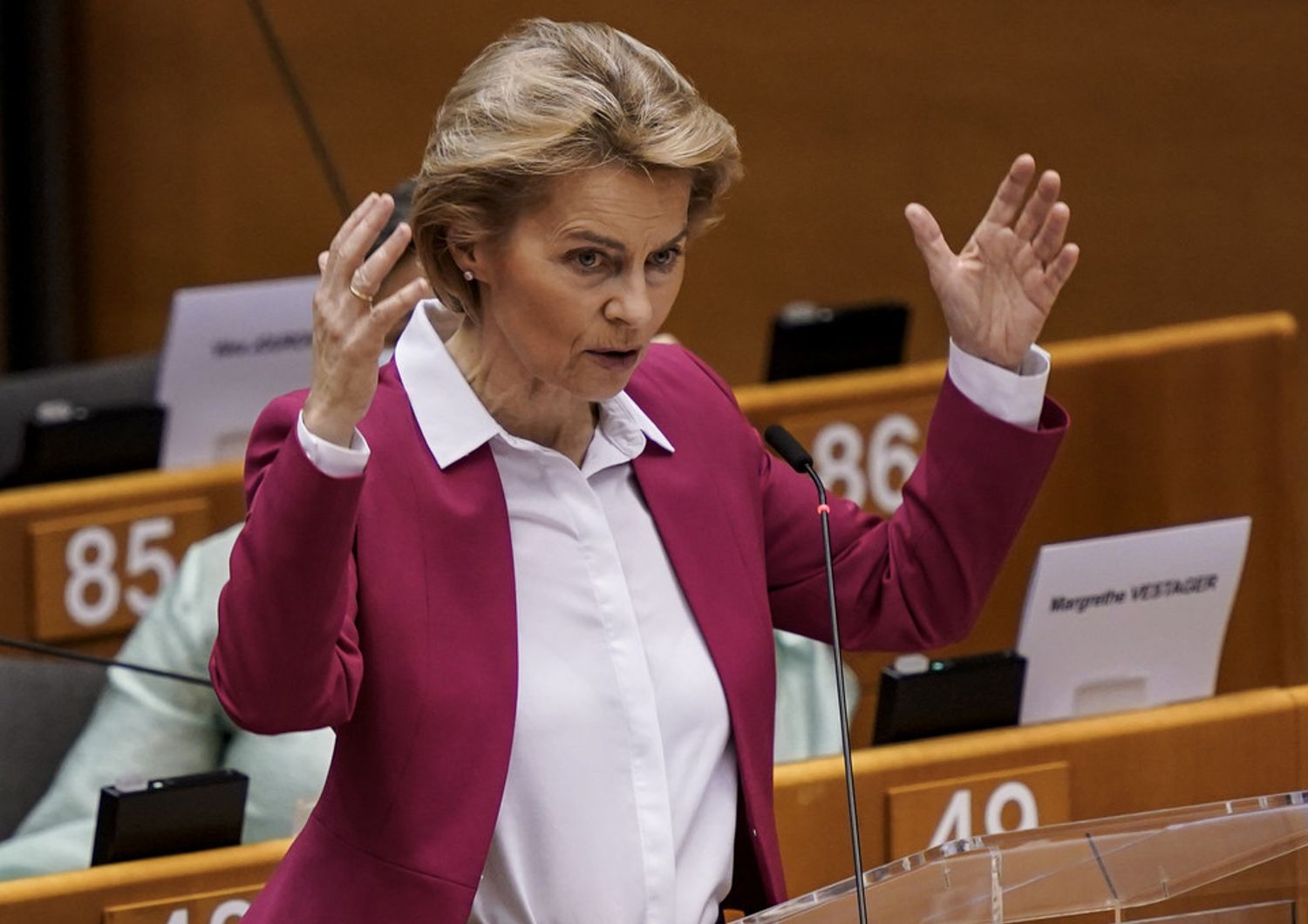 Ursula von der Leyen alla plenaria dell'Europarlamento