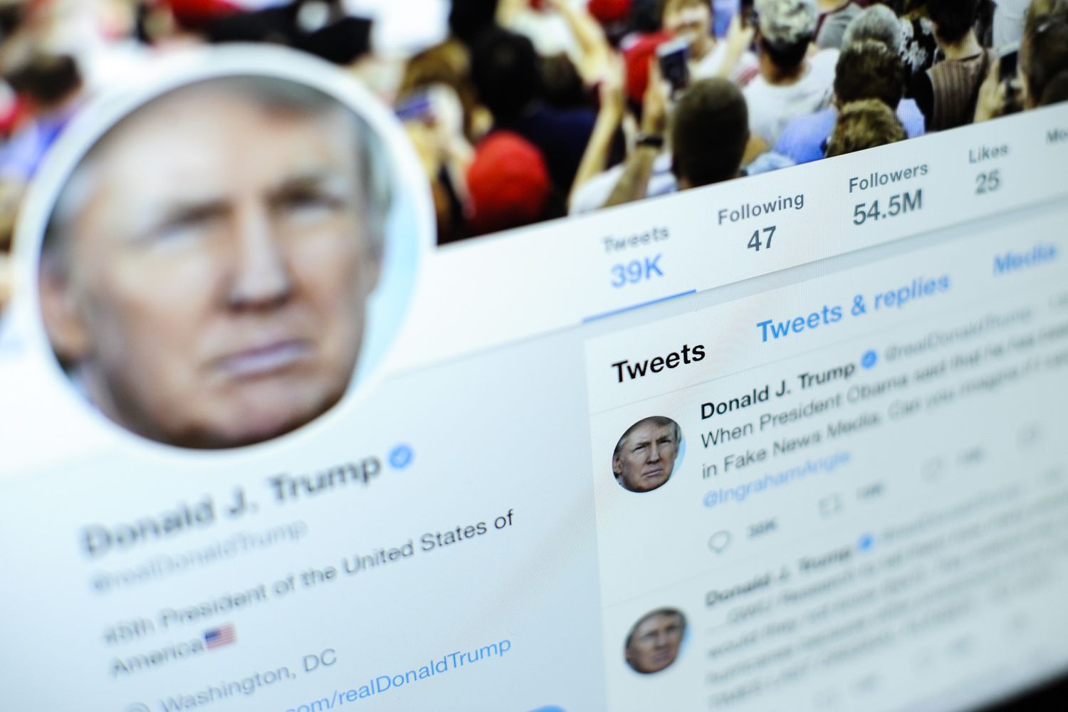 Donald Trump, profilo Twitter
