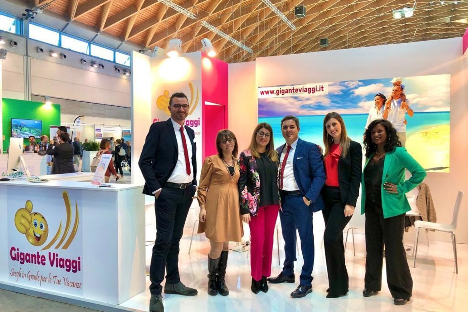 &nbsp;Lo staff del tour operator &quot;Gigante Viaggi&quot;