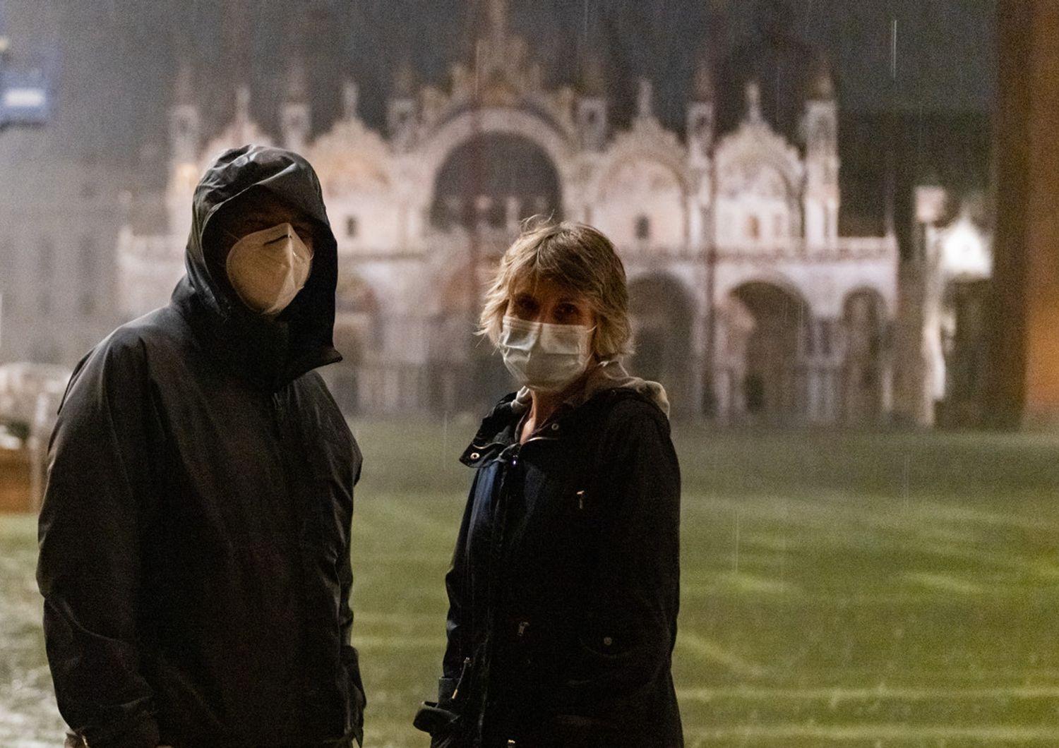 Venezia, acqua alta e coronavirus