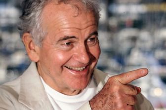 Ian Holm