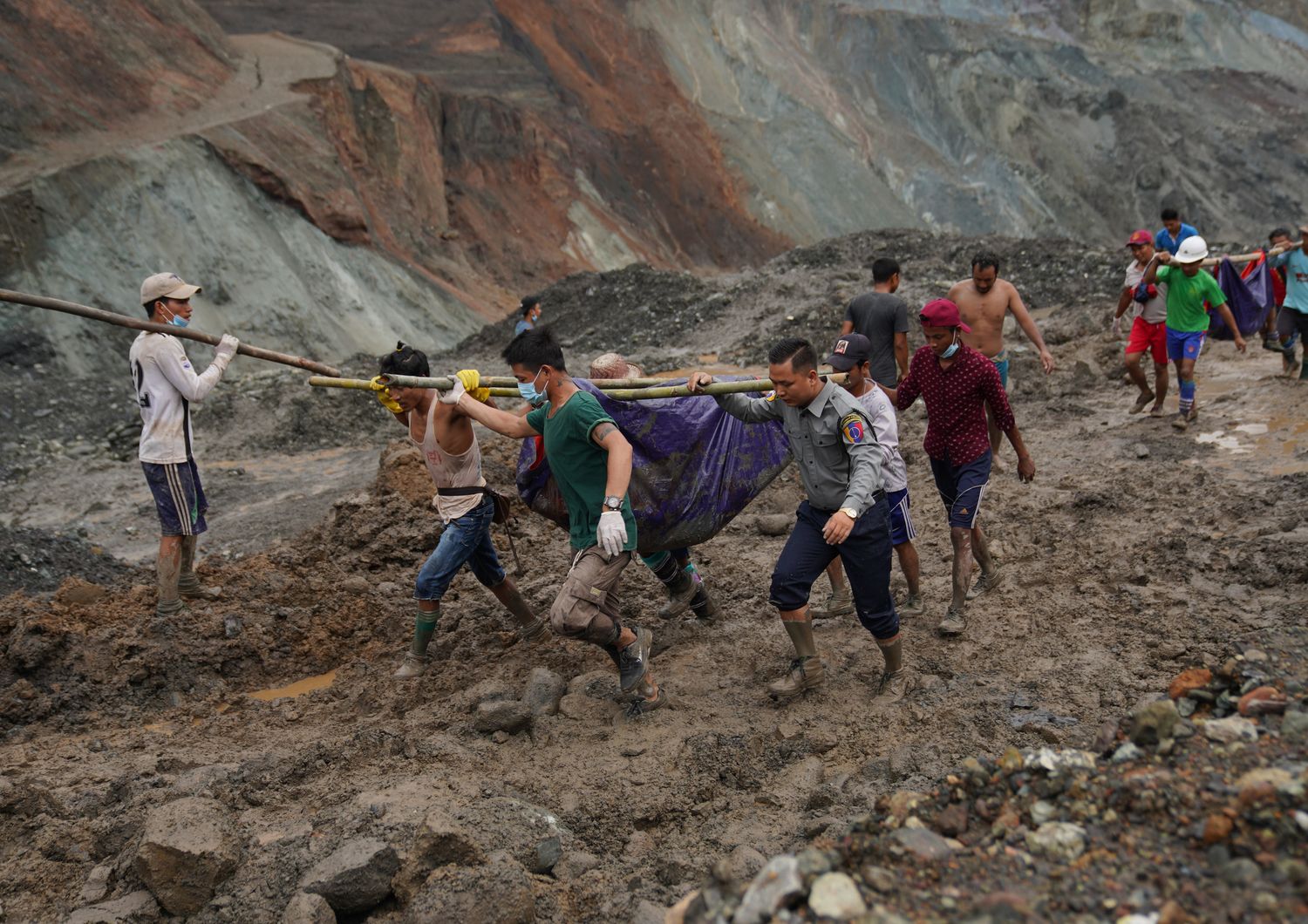 Soccorsi in Myanmar