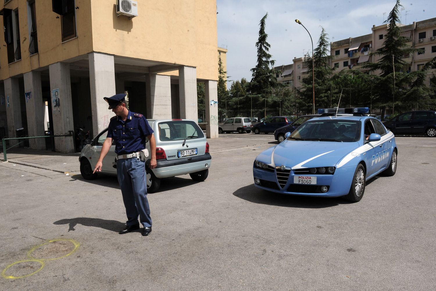 Polizia a Scampia