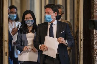 Lucia Azzolina, Giuseppe Conte