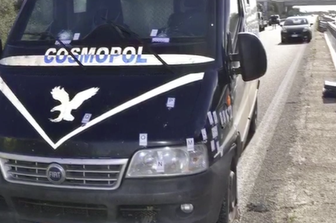 Il furgone della Cosmopol assaltato sulla Brindisi-Lecce nel gennaio 2018