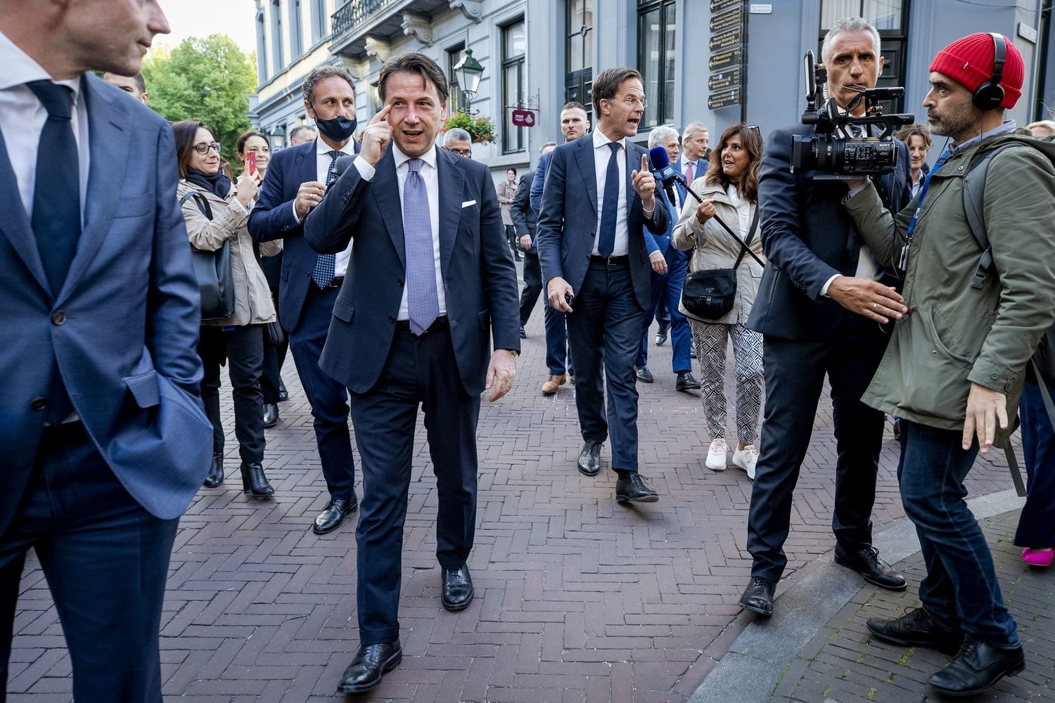Giuseppe Conte e Mark Rutte