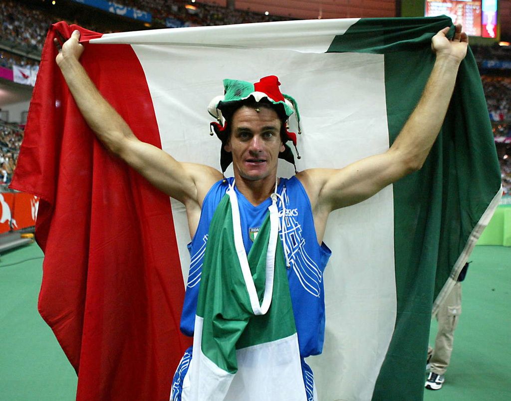Giuseppe Gibilisco campione del mondo di salto con l'asta 2003
