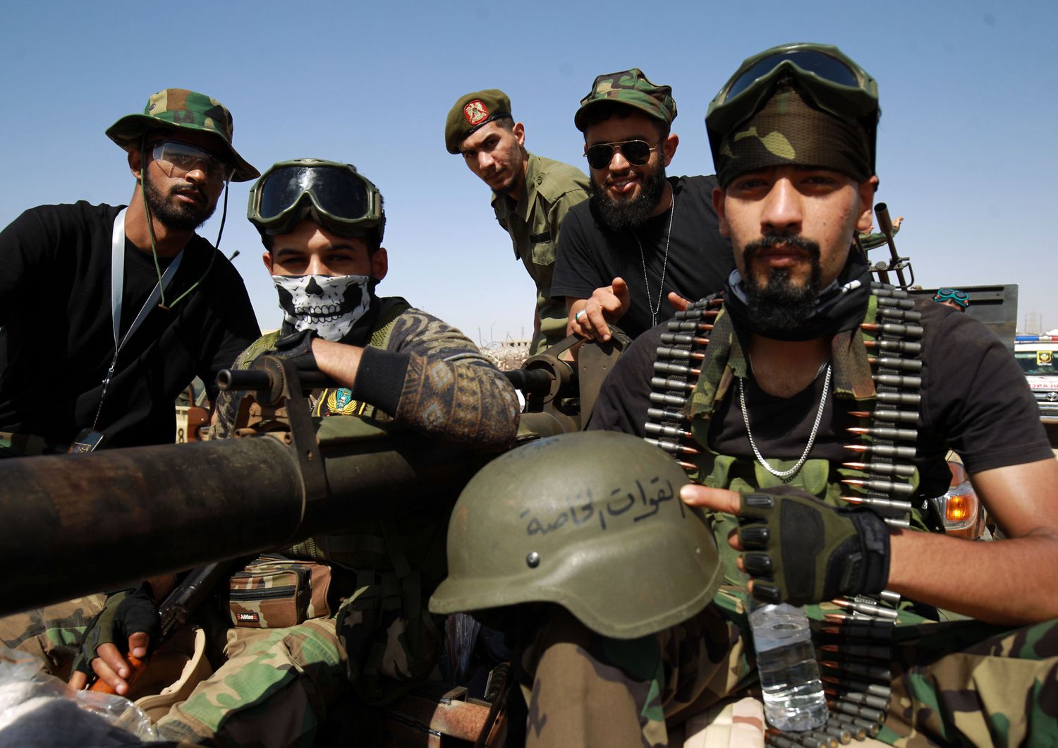 Libia: miliziani fedeli al generale Haftar a Bengasi