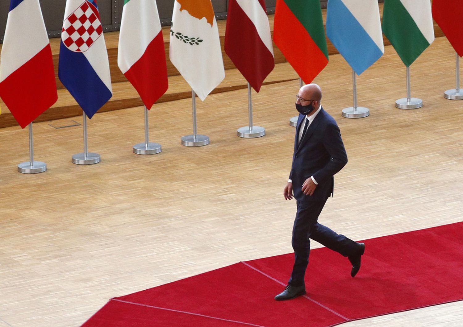 Il presidente del Consiglio europeo, Charles Michel, arriva al vertice sul Recovery Fund