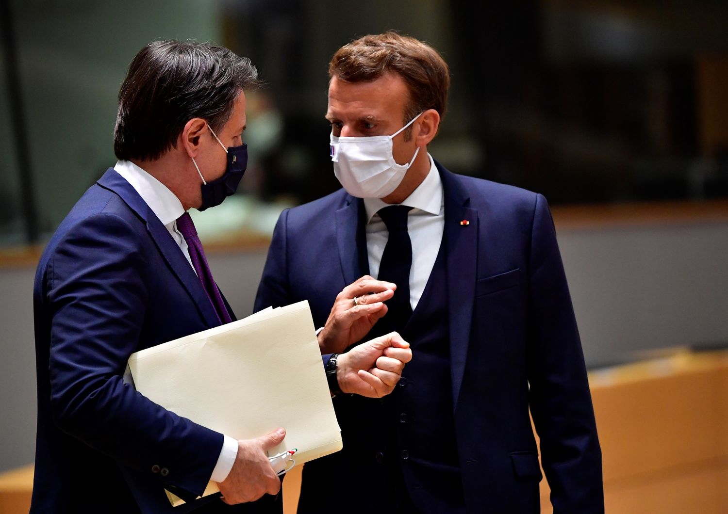 Conte e Macron a Bruxelles