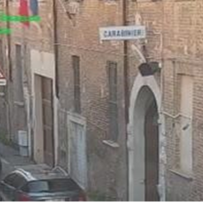 La caserma dei carabinieri di Piacenza posta sotto sequestro