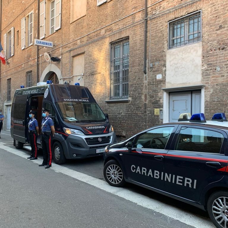 carabinieri mela sana caserma Piacenza&nbsp;