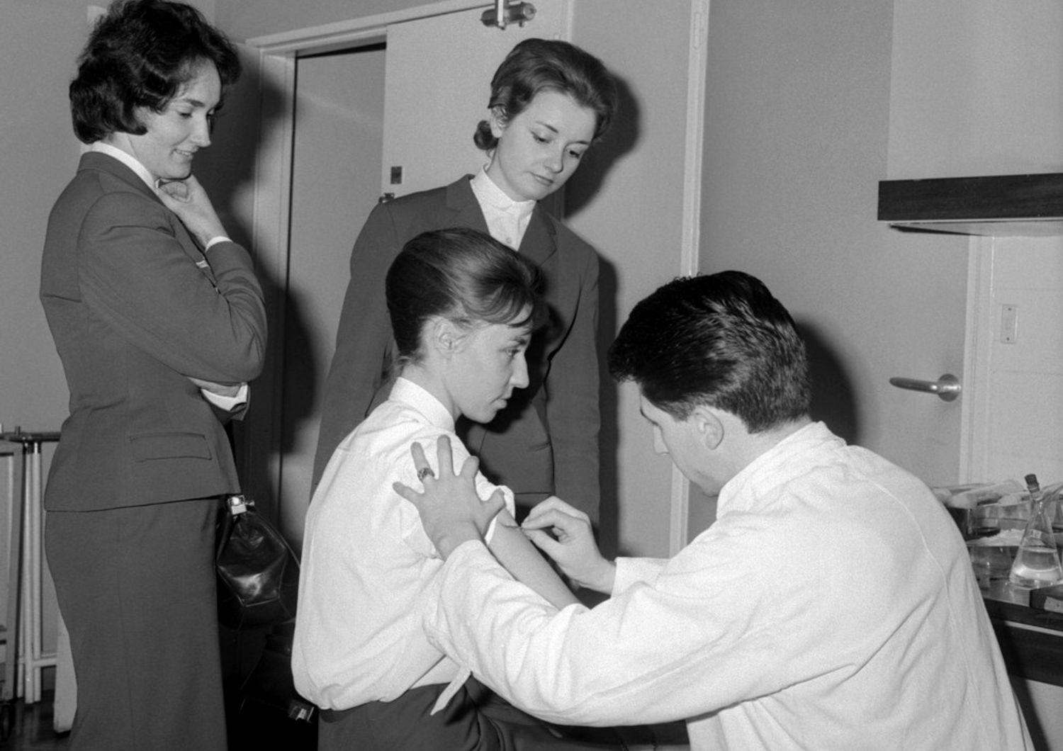 La campagna di vaccinazione contro il vaiolo nel 1960