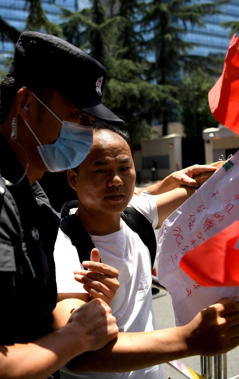 Le autorità cinesi hanno preso possesso dell'edificio 