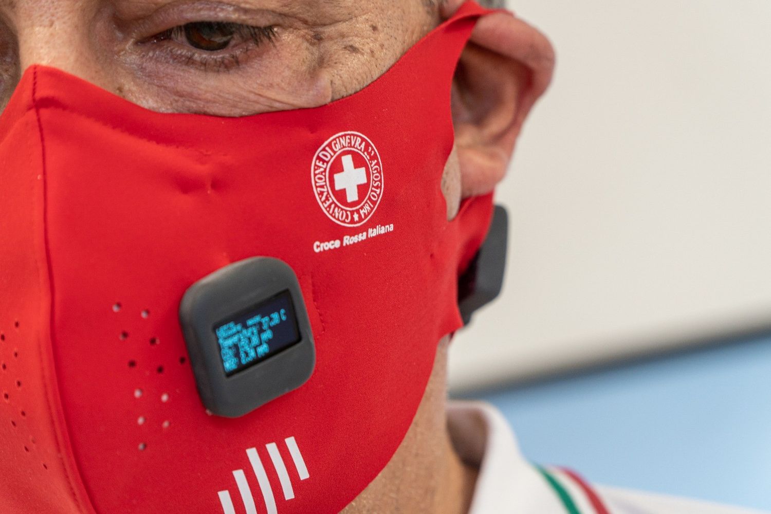 Mascherina intelligente Croce Rossa