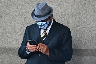 Coronavirus, mascherina