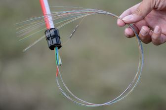 Cavo fibra ottica banda larga