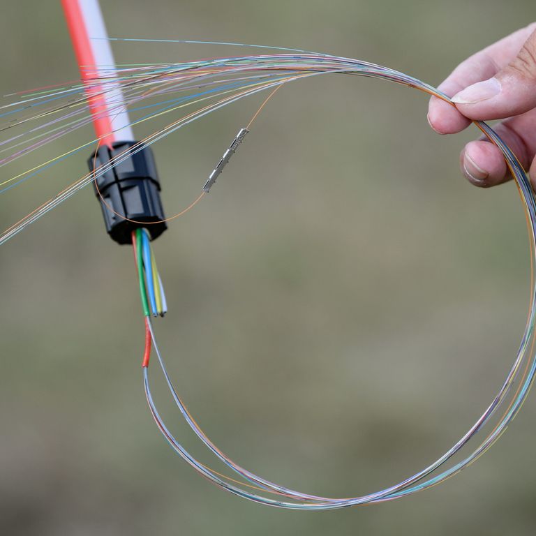 Cavo fibra ottica banda larga