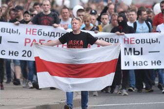 Bielorussia: la manifestazione di protesta contro Lukashenko ieri a Minsk