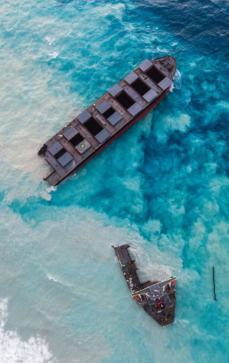 Petroliera giapponese incagliata alle Mauritius