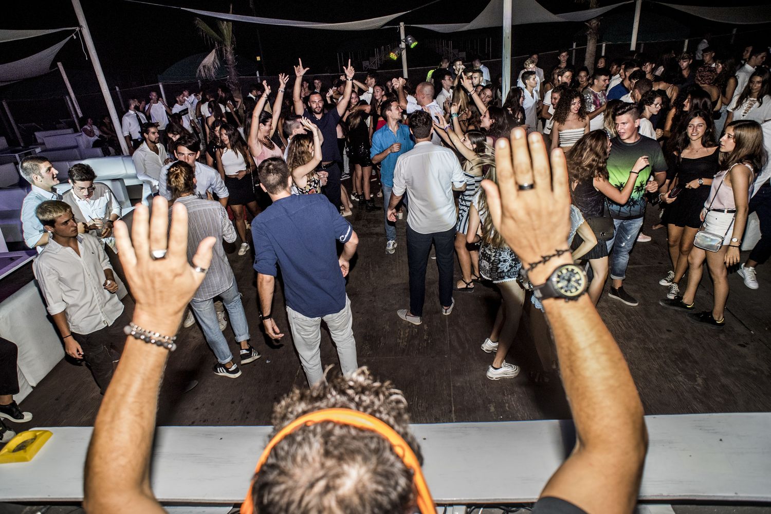 La discoteca La Bussola in Versilia nell'estate 2018
